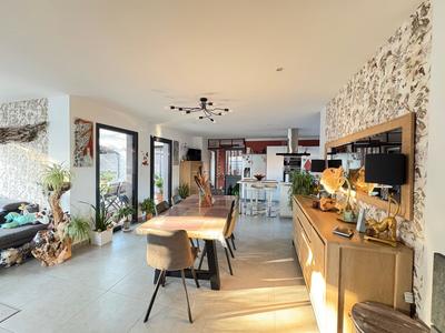 Villa - 106 m² - 4 pièces