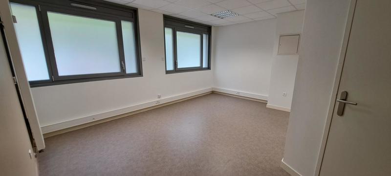 Bureau - 33 m²