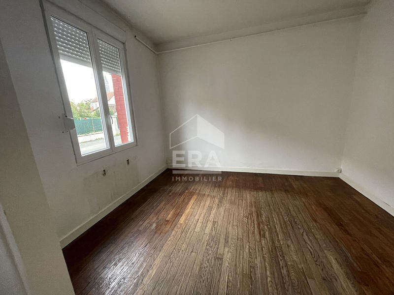 Maison - 103 m² - 8 pièces