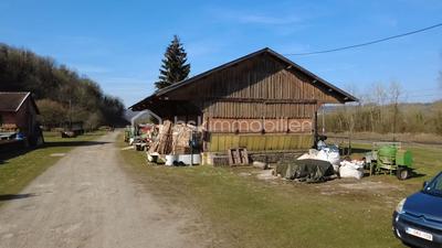 Maison de campagne - 727 m² - 5 pièces