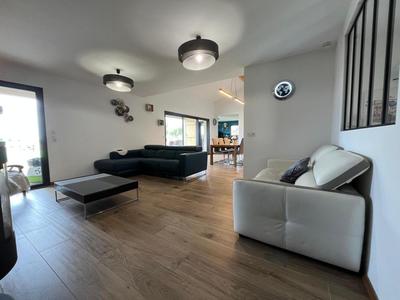 Villa - 170 m² - 5 pièces