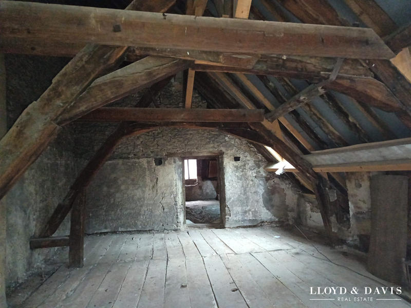 Loft - 100 m² - 1 pièce