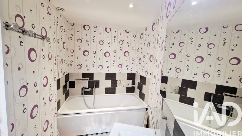 Maison - 168 m² - 7 pièces