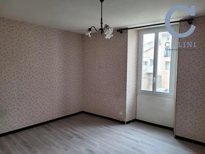 Maison de village - 102 m² - 4 pièces