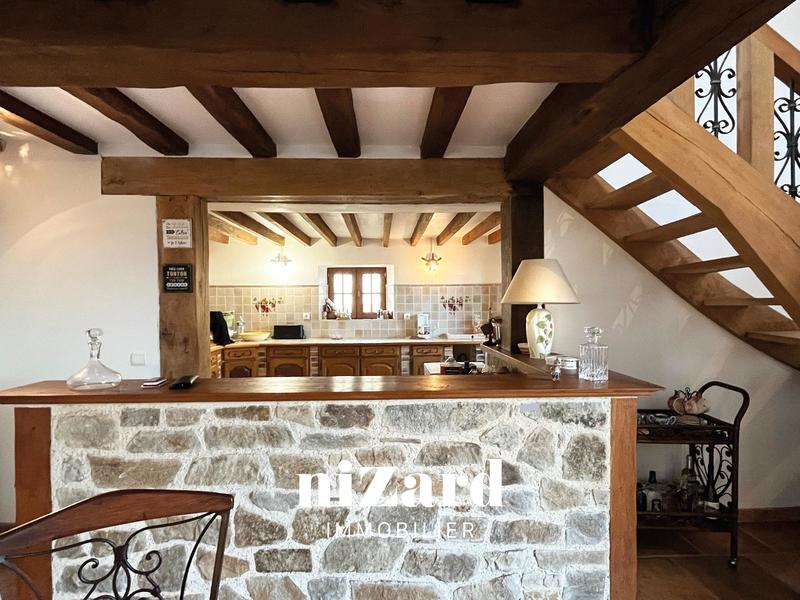 Maison ancienne - 165 m² - 5 pièces