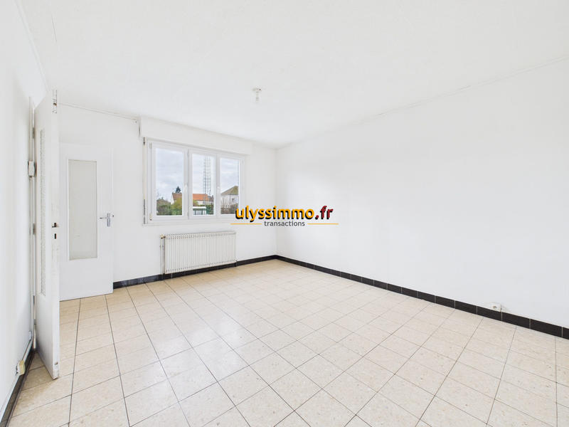 Maison - 102 m² - 5 pièces