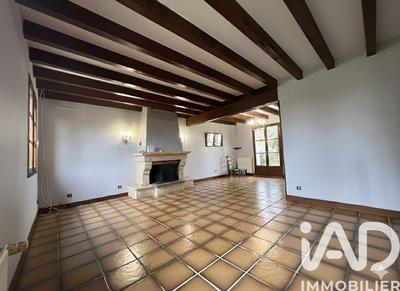 Maison - 96 m² - 4 pièces
