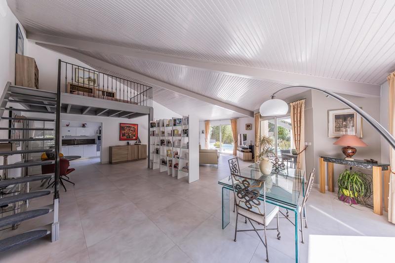 Villa - 148 m² - 4 pièces