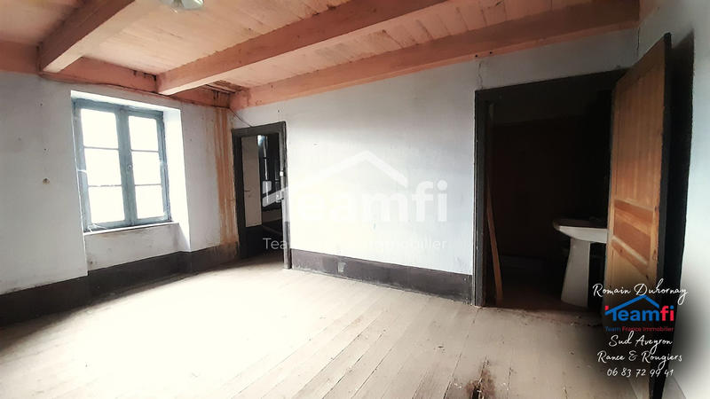 Maison - 143 m² - 11 pièces