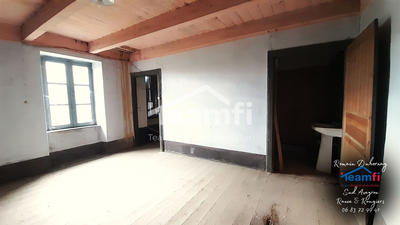 Maison - 143 m² - 11 pièces