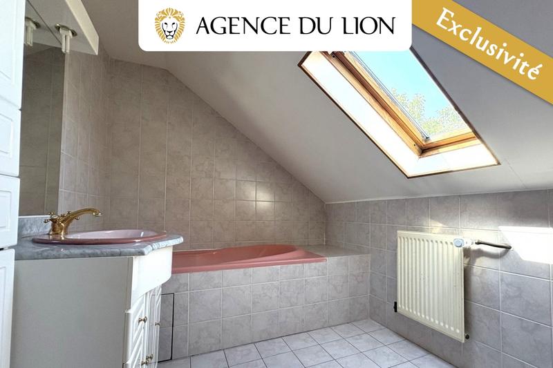 Maison - 172 m² - 9 pièces