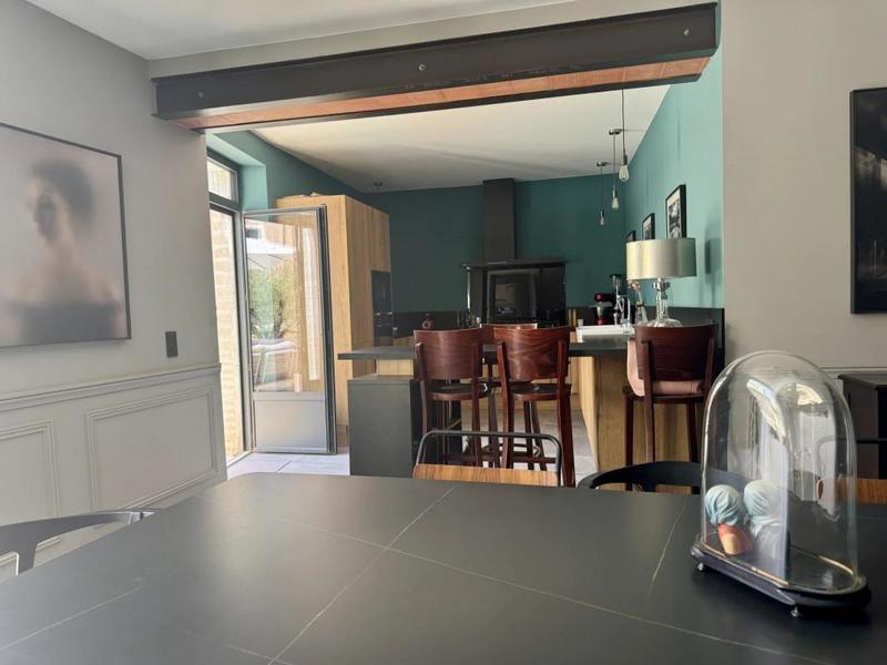 Maison de village - 400 m² - 12 pièces