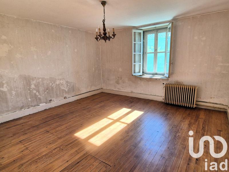 Maison - 232 m² - 8 pièces