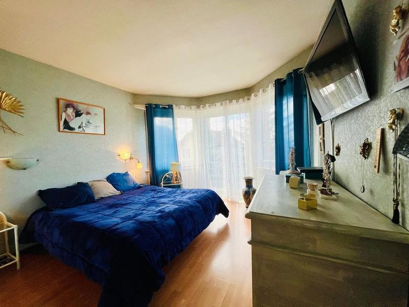 Maison de maîtres - 180 m² - 6 pièces