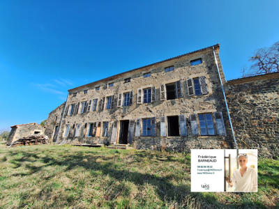 Demeure - 450 m² - 10 pièces