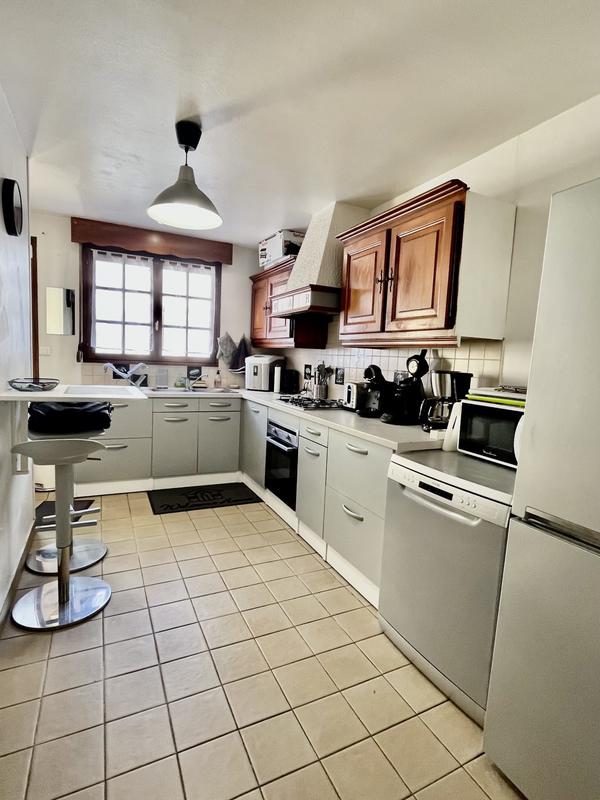 Maison traditionnelle - 106 m² - 5 pièces