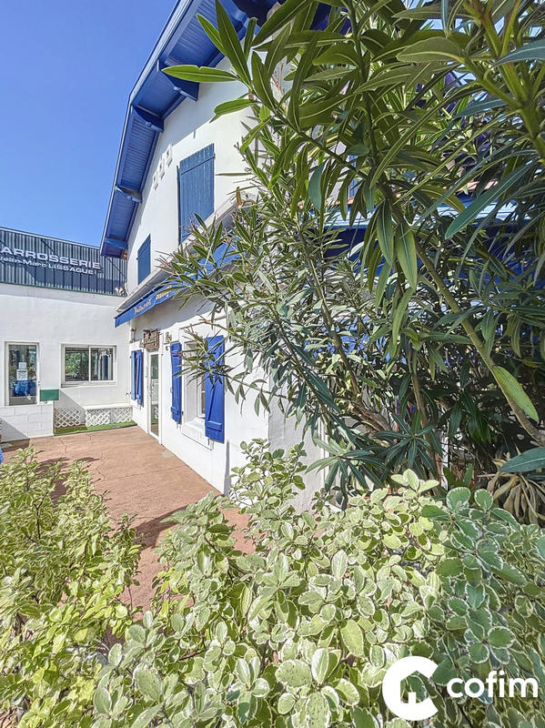 Fonds de commerce - Hôtellerie / Restauration - 185 m²