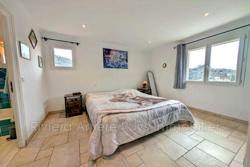 Maison - 166 m² - 5 pièces