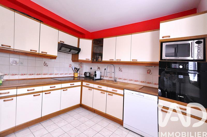 Maison - 94 m² - 4 pièces