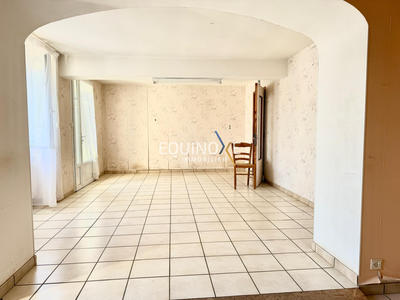 Maison - 148 m² - 6 pièces