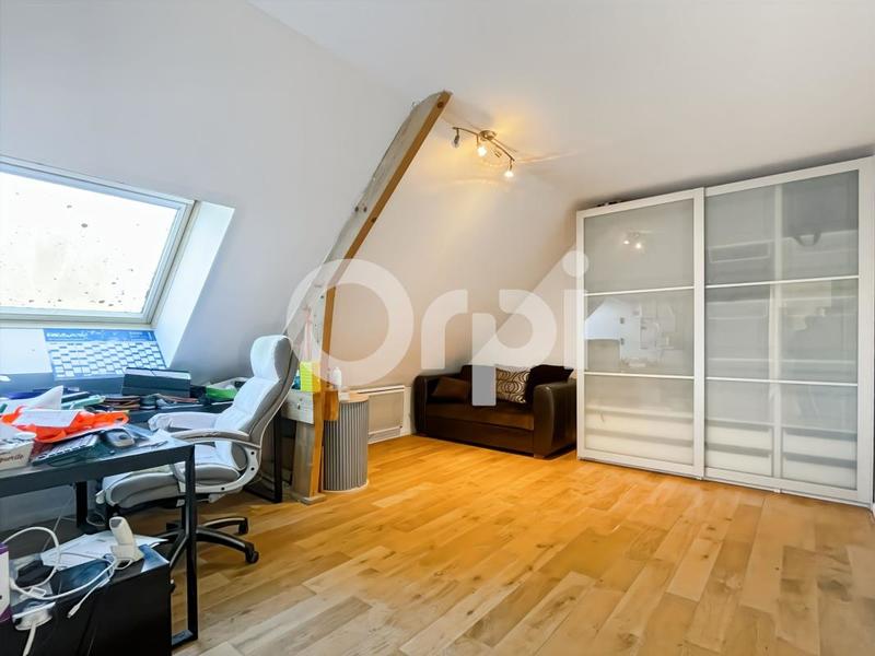 Maison - 209 m² - 6 pièces