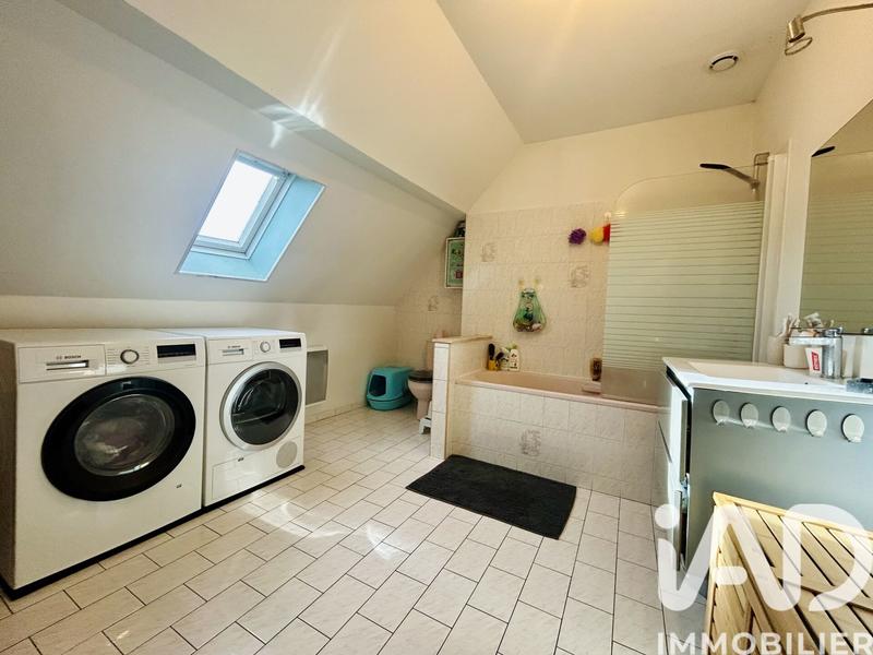 Maison - 120 m² - 6 pièces