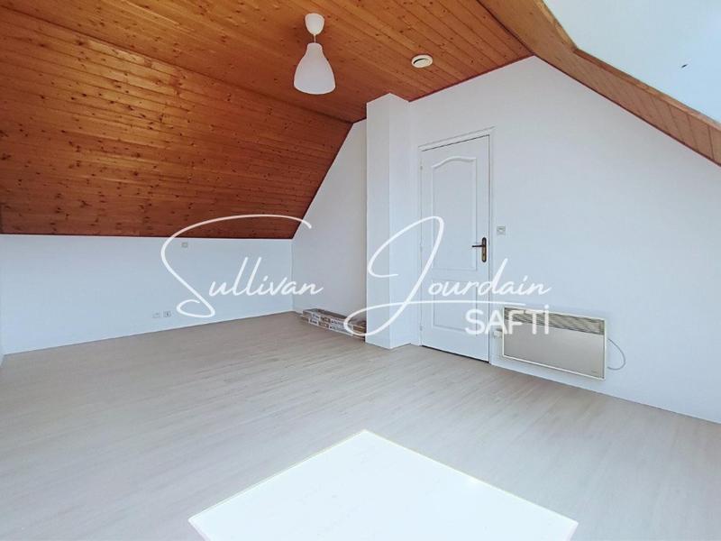 Maison - 143 m² - 6 pièces