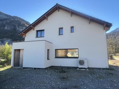 Maison - 145 m² - 5 pièces