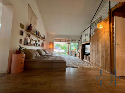 Maison - 152 m² - 7 pièces