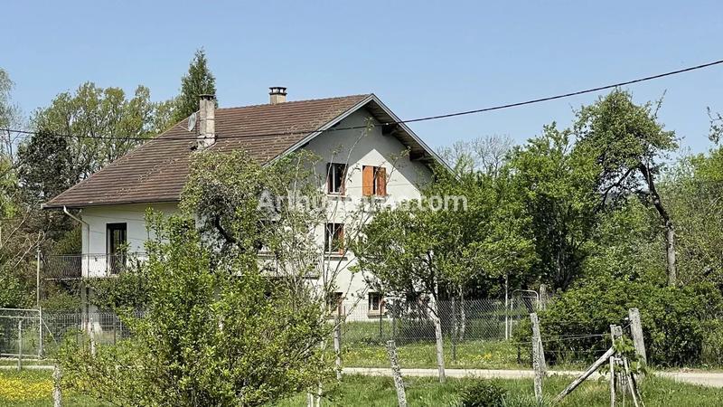 Maison - 165 m² - 8 pièces