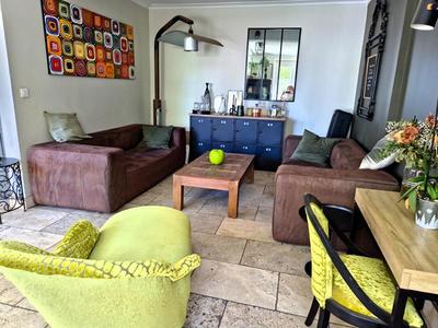 Maison - 165 m² - 8 pièces