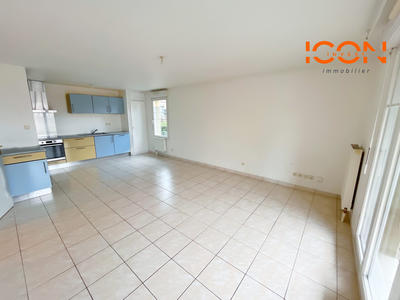 Appartement - 79 m² - 4 pièces