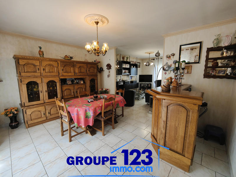 Maison - 133 m² - 6 pièces