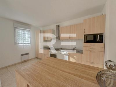 Appartement - 77 m² - 4 pièces