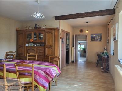 Propriété - 138 m² - 5 pièces