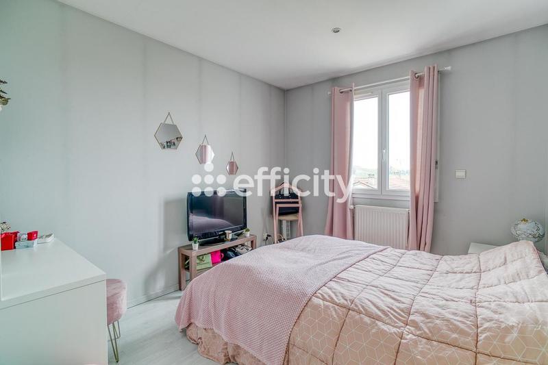 Villa - 137 m² - 6 pièces