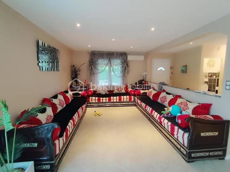 Maison - 107 m² - 4 pièces