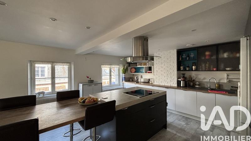 Appartement - 142 m² - 6 pièces