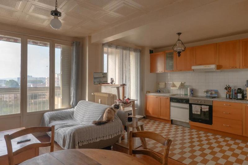 Appartement - 65 m² - 3 pièces