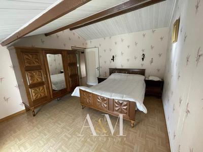 Maison - 136 m² - 6 pièces