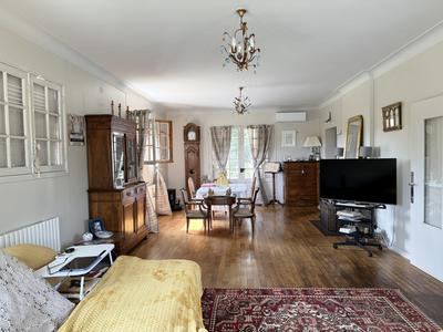 Villa - 144 m² - 5 pièces