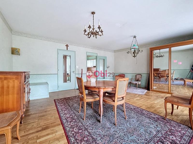 Maison - 98 m² - 6 pièces