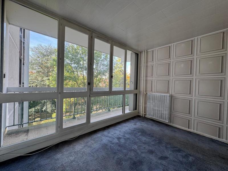 Appartement - 77 m² - 4 pièces