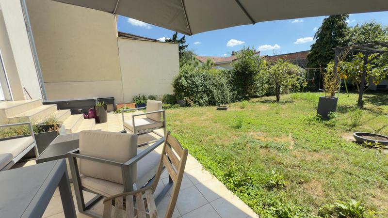 Maison - 122 m² - 5 pièces