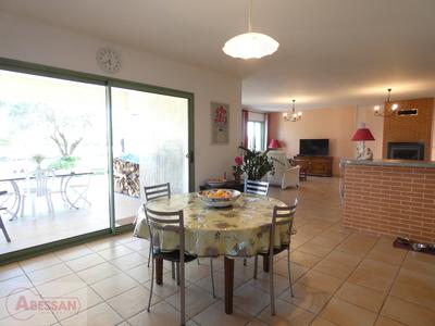 Maison - 160 m² - 4 pièces