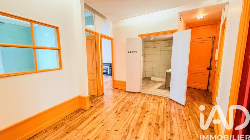 Appartement - 85 m² - 3 pièces