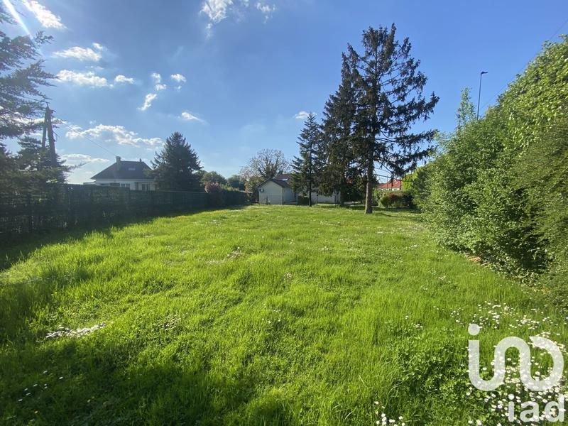 Terrain - 749 m²