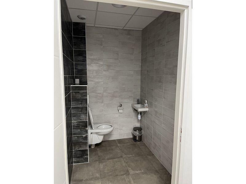 Local commercial - 165 m² - 3 pièces