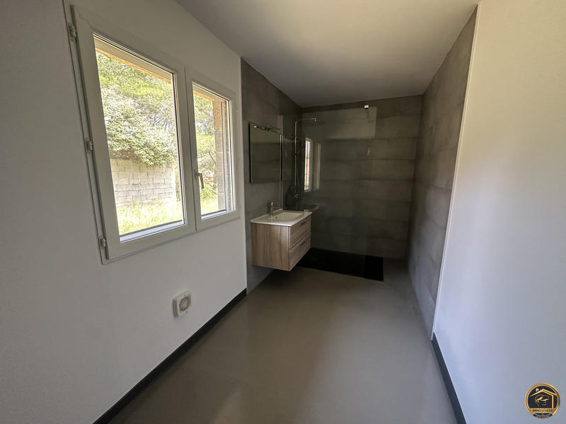 Maison - 149 m² - 5 pièces