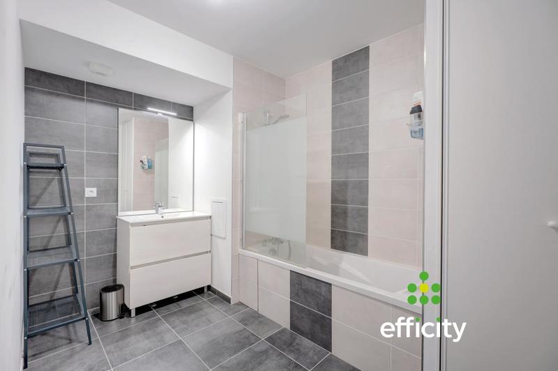 Appartement - 48 m² - 2 pièces